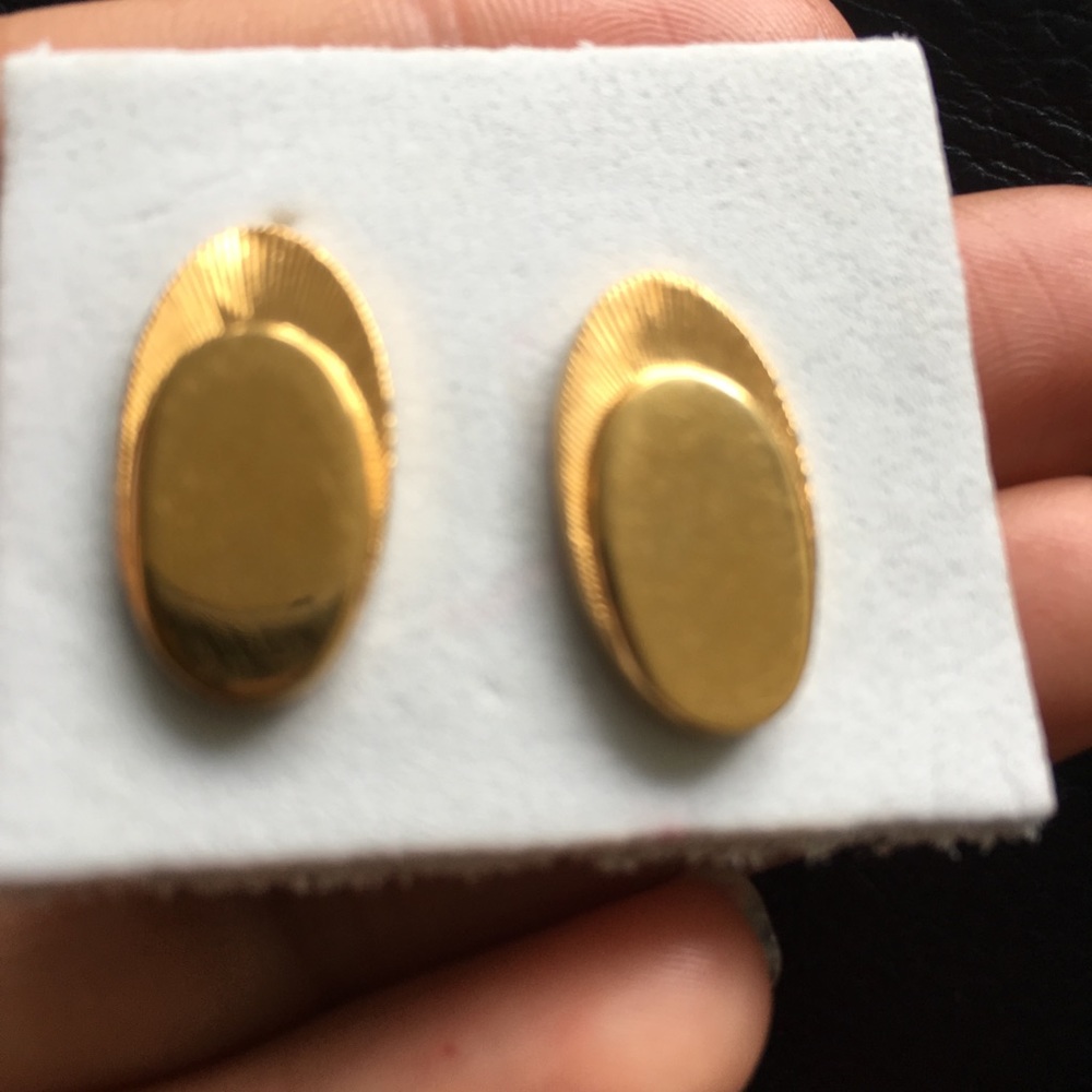 Monet  earring